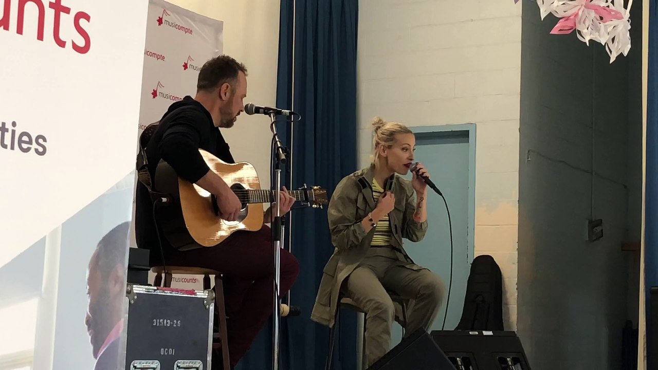 Performance Marie-Mai