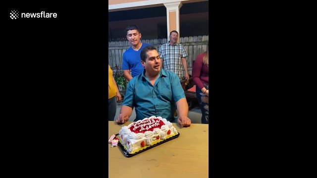 Man hilariously dodges being shoved into birthday cake in Texas