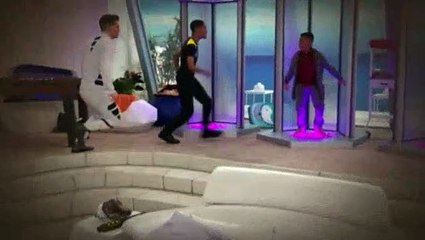 Lab Rats S04E09 Bionic Island Spike vs. Spikette