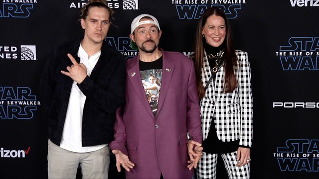 Jason Mewes, Kevin Smith “Star Wars: The Rise of Skywalker” World Premiere Blue Carpet