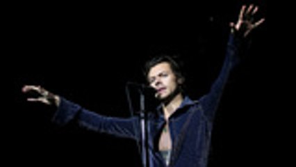 Harry Styles On Questions About His Sexuality: 'Who Cares?' | Billboard News