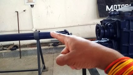 HOW UNIVERSAL JOINT WORKS