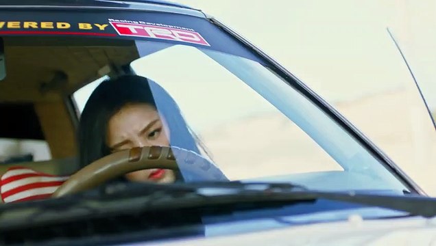 Lâm Á Hân trở lại trong MV mới của Lynk Lee