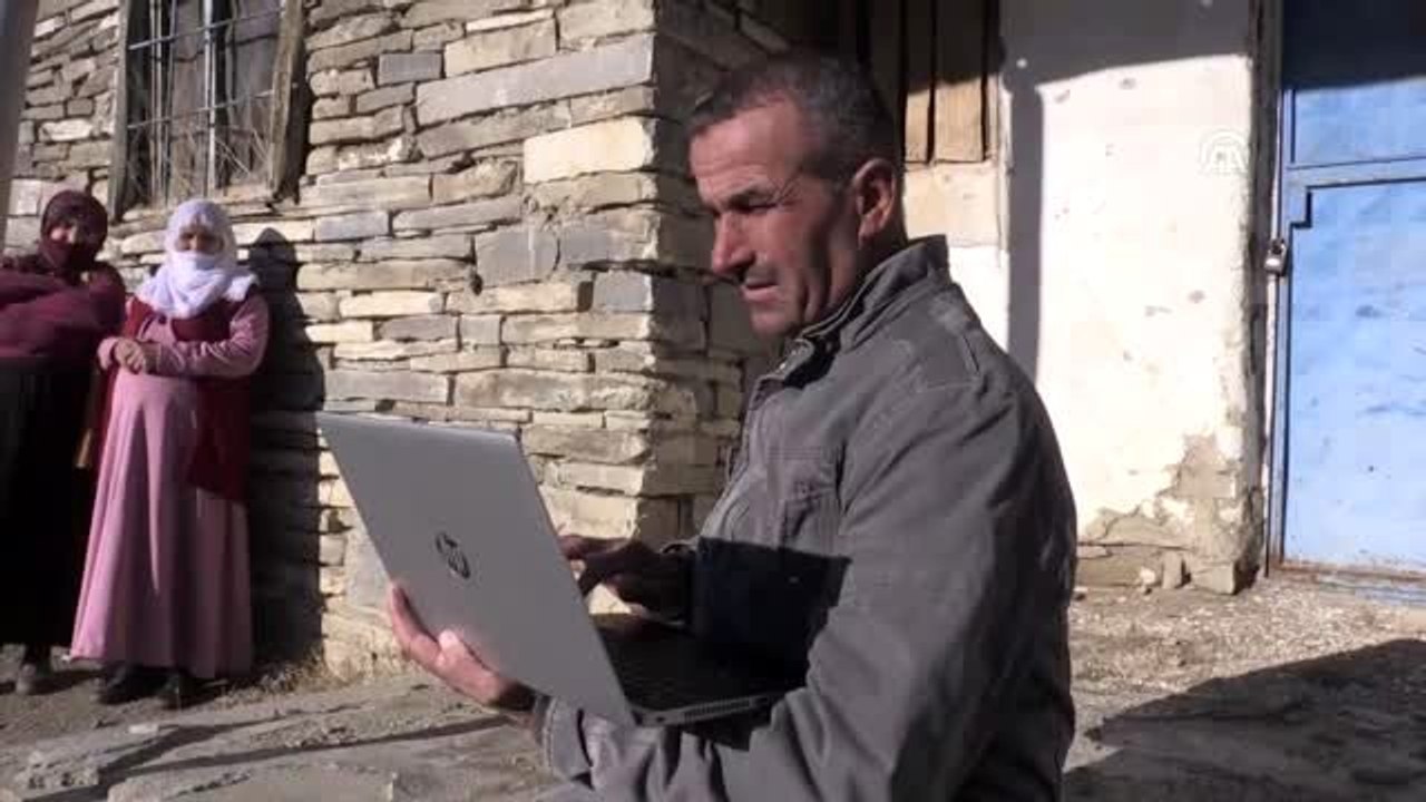 Köylü kadınlar, AA'nın "Yılın Fotoğrafları" oylamasına katıldı