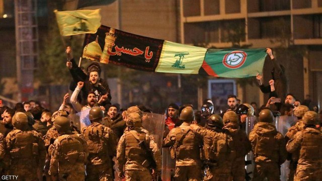 خطة حزب الله وأمل لاغتيال الثورة اللبنانية: الطائفية طريقنا - تفاصيل