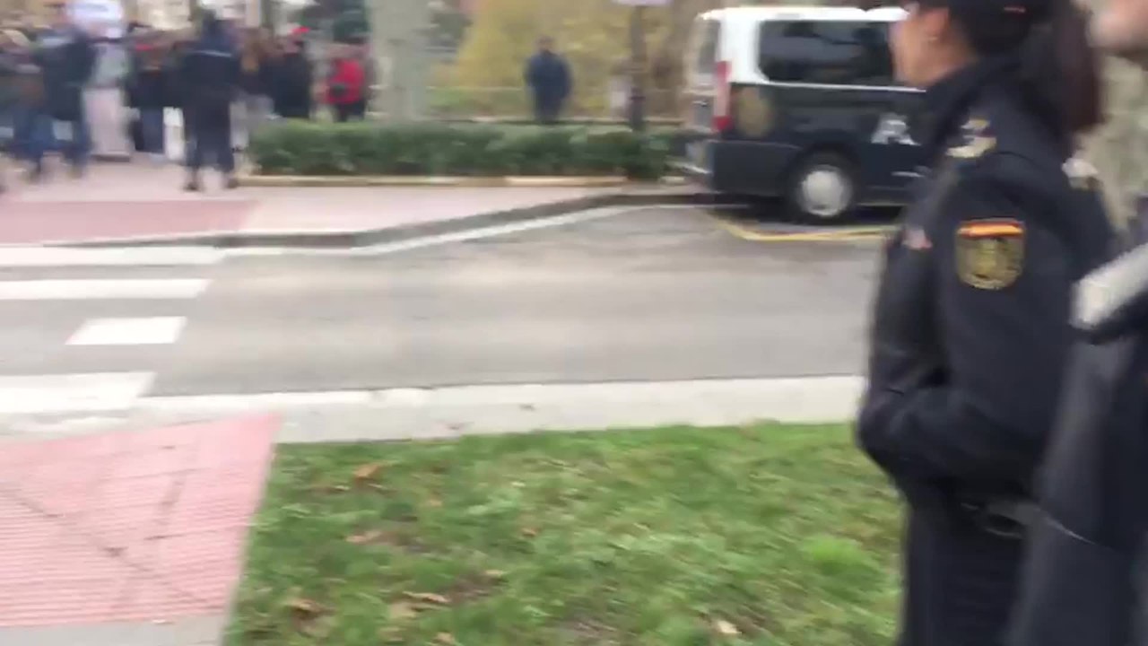 Concentraciones a favor y en contra de los exjugadores de La Arandina