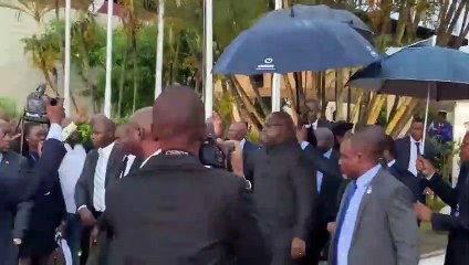 Gabon arrivée du Chef  de l’État Felix Antoine Tshilombo à Libreville.