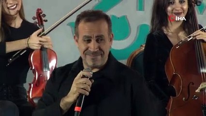 Haluk Levent, Üsküdar Belediyesi'ndeki söyleşi davetini 2 çocuğa medikal cihaz yardımı karşılığında kabul etti