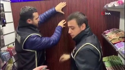 İstanbul'da taklit kol saati operasyonu: 3 gözaltı