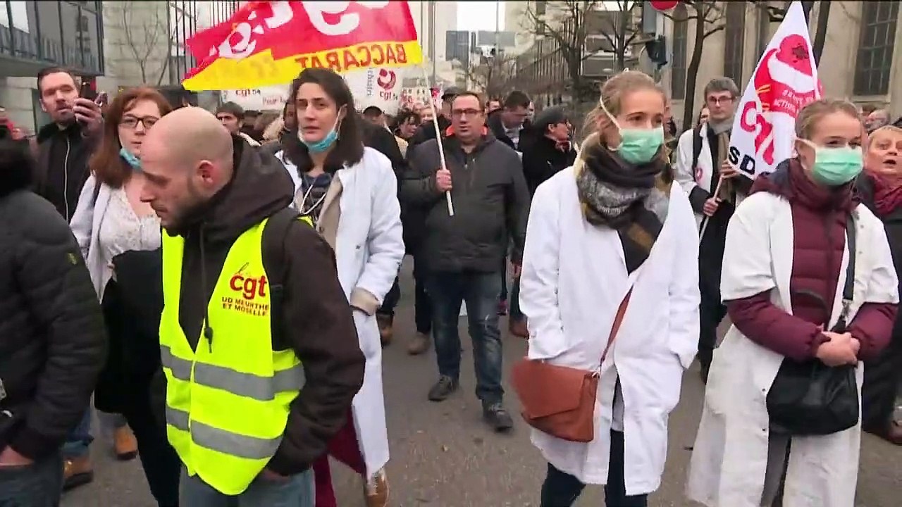 Grève contre la réforme des retraites : à Nancy, le ras-le-bol du personnel de l'hôpital