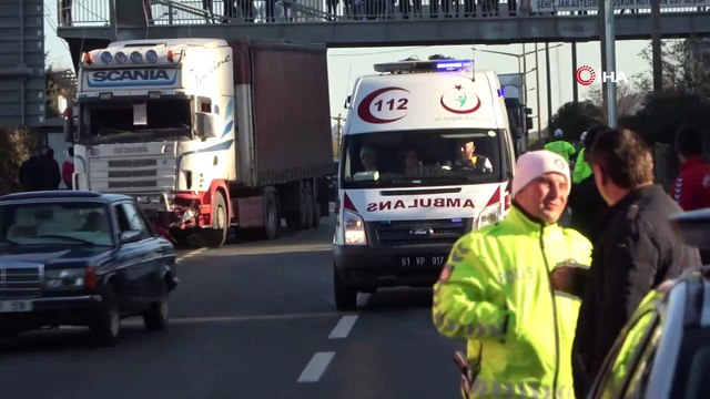 Kaza kameraya yansımış, 3 kişi ölmüştü... Minibüs şoförü fazla yolcudan, tır şoförü ise hızdan bir çok kez trafik cezası yemiş