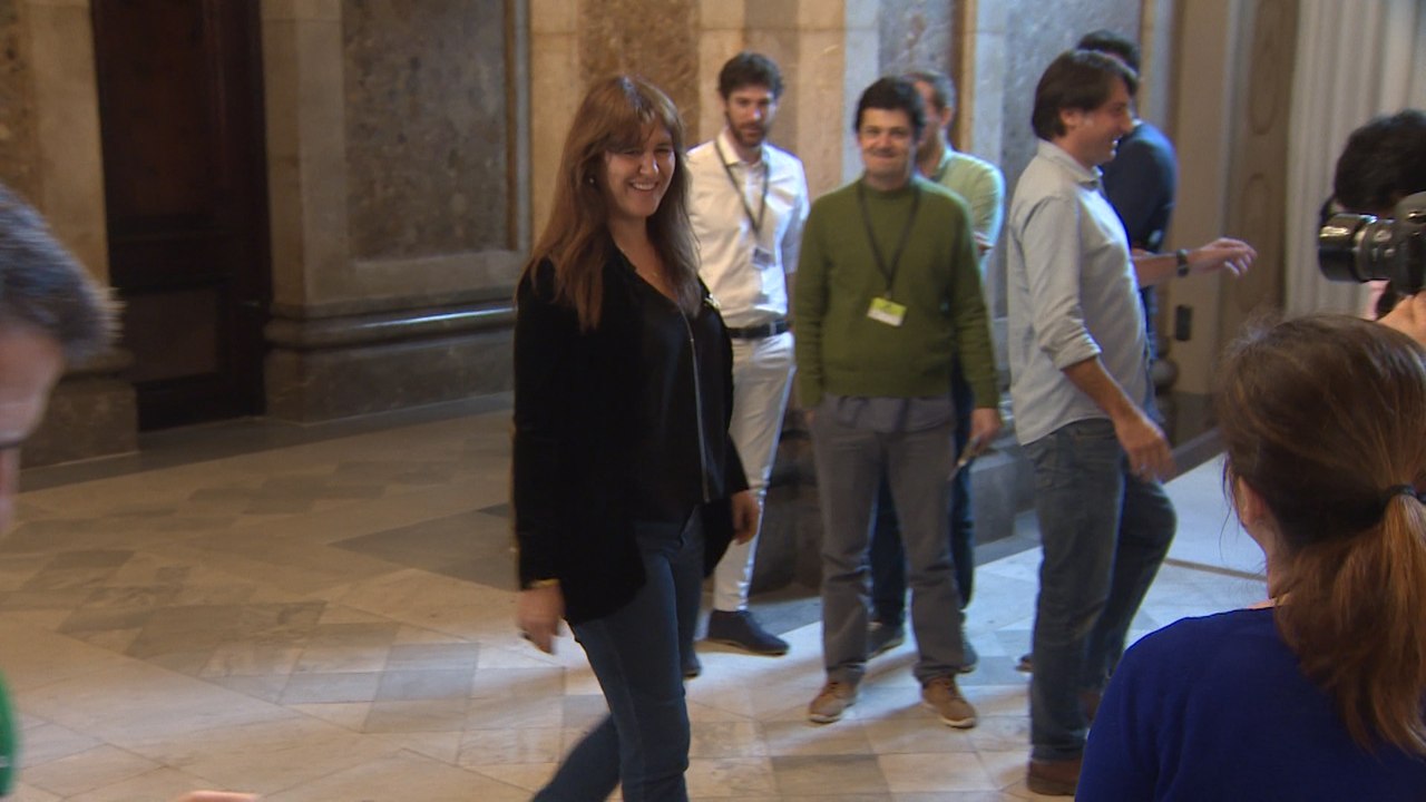 Laura Borràs y Marta Vilalta en el Parlament