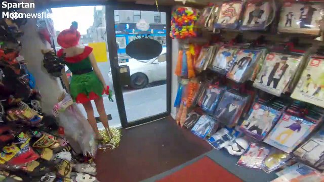 Santa now uses a bike! Motorcyclist spreads Christmas cheer around Aberdeen by handing out chocolates