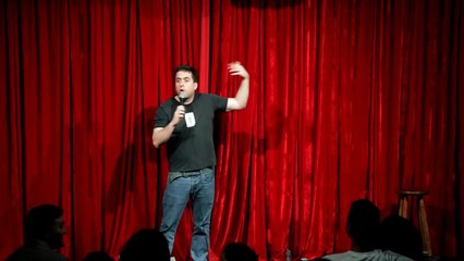 Mauricio Meirelles - O Videogame Incentiva a Violência? - Trecho de "Não Leve a Sério"