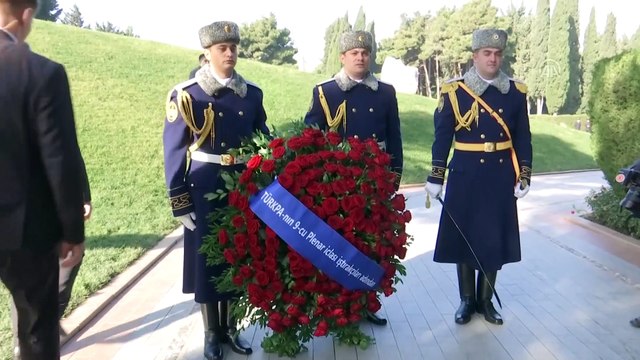 Şentop, Azerbaycan'daki Türk ve Azeri şehitliklerini ziyaret etti (2) - BAKÜ