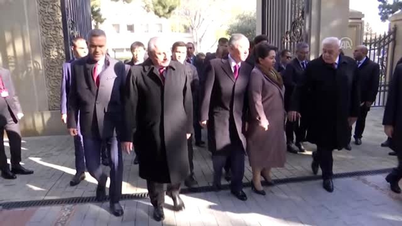 Şentop, Azerbaycan'daki Türk ve Azeri şehitliklerini ziyaret etti (2)