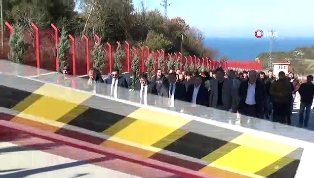 98 işçi 2 aylık maaşlarını alamadıkları gerekçesiyle eylem başlattı