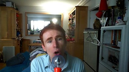 Wiwi égratigne "what i can do for you"