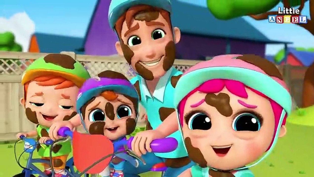 Bébé prend son bain - La Boue - Comptines pour Bébé - Little Angel Français