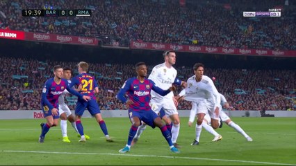 Deux penaltys oubliés pour Varane !