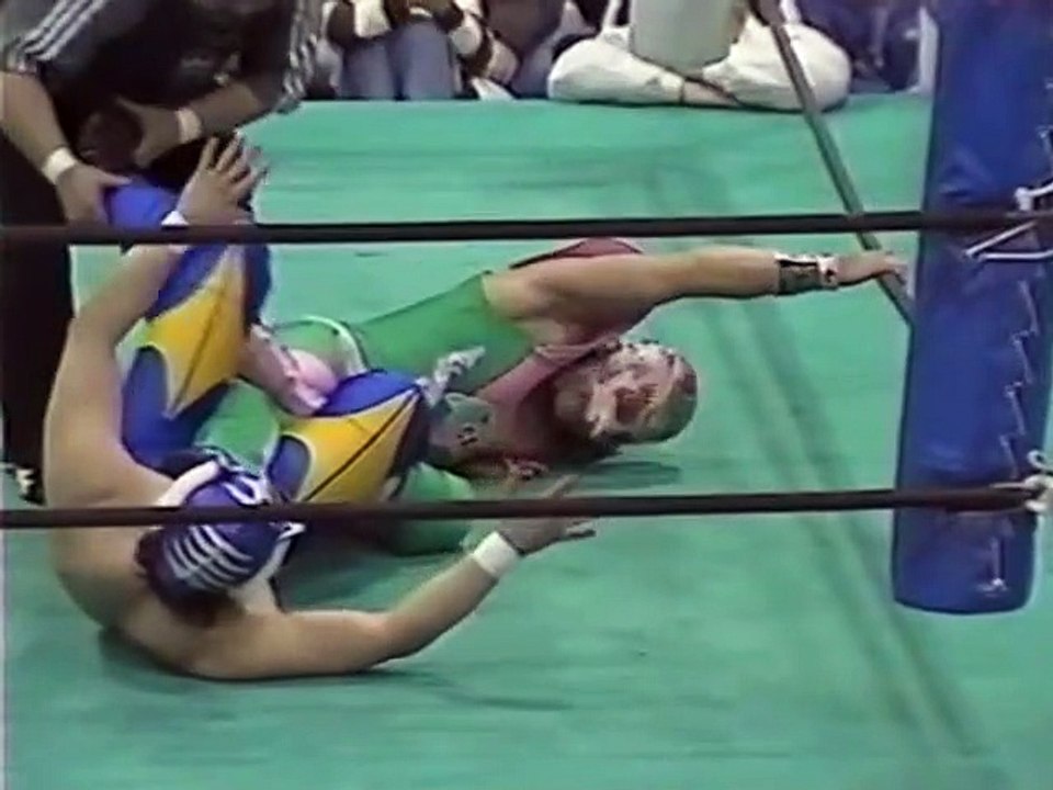 Hayabusa & Delfin vs. Naniwa & Tiger Mask IV (03-01-98)