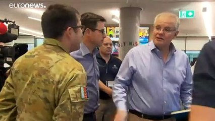 Incendies en Australie : le Premier ministre interrompt ses vacances à Hawaï