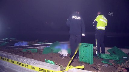 Başkentte bariyerlere çarpan tırın sürücüsü öldü - ANKARA