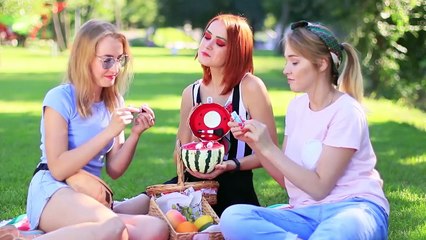 7 RAROS IDEAS DE MAQUILLAJE / BROMAS DE MAQUILLAJE