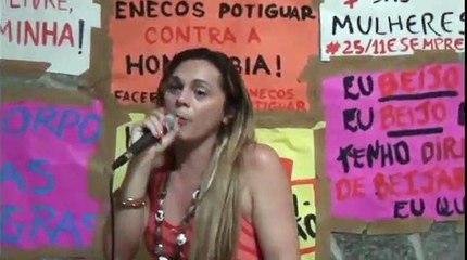 Mini-doc: Homens, tirem suas saias do armário