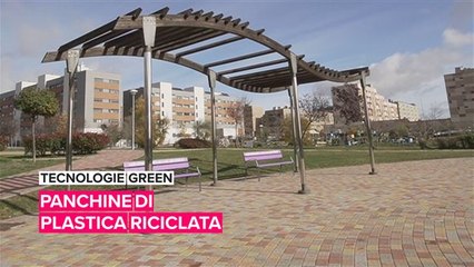 Tecnologie green: panchine di plastica riciclata