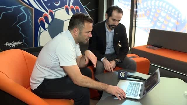 Okan Buruk, AA'nın Yılın Fotoğrafları oylamasına katıldı