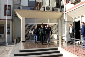 Kasa hırsızlarından gazetecilere ilginç çıkış: Beraber mi yaptık?