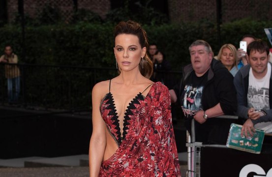 Kate Beckinsale believes there would be less divorces if couples lived apart