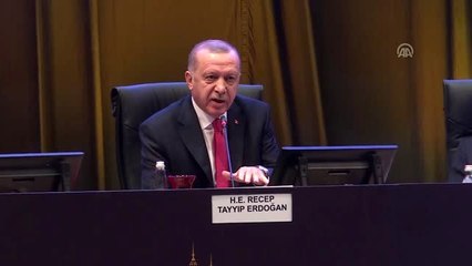 Erdoğan: "Şu anda İdlib'den 50 bin insan topraklarımıza doğru geliyor.
