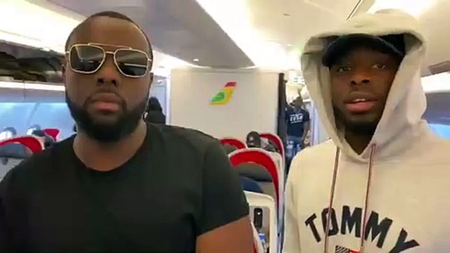 Dadju et Maître Gims à bord d’Air Sénégal_ Direction Dakar