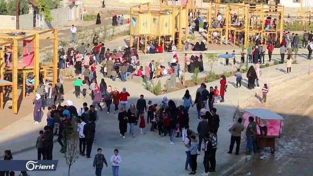 سوريون يهدون الأتراك حديقة في مدينة الريحانية - حقيبة سفر