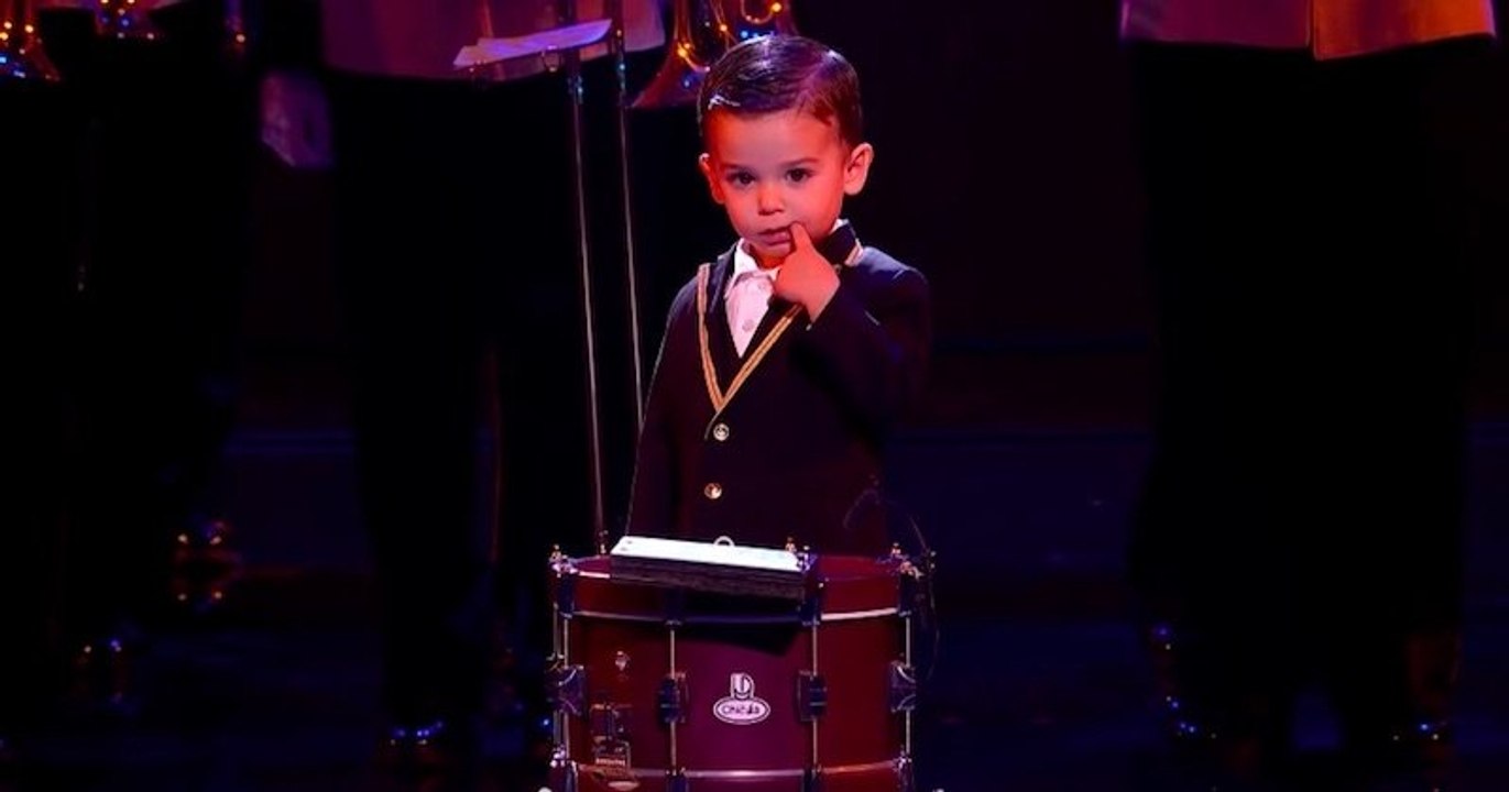 Espagne : à trois ans, un petit joueur de tambour devient le plus jeune gagnant de l'histoire de l'émission « Incroyable talent »