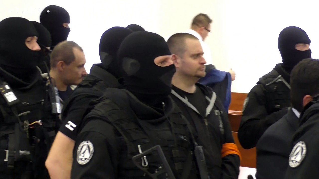 ŠTS Pezinok vytýčil termíny hlavného pojednávania vo veci úkladnej vraždy novinára Jána Kuciaka a jeho snúbenice Martiny