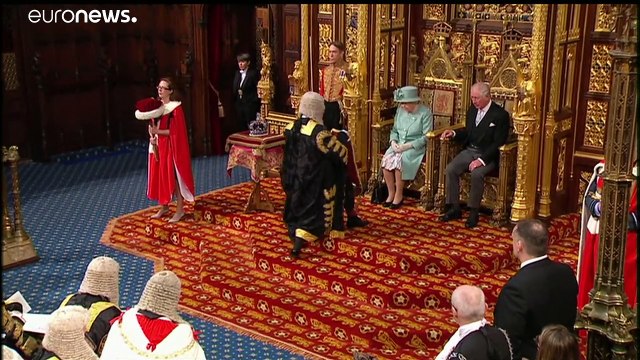 Елизавета II: Брексит - приоритетная задача для правительства