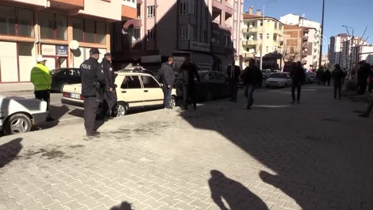 CHP il yönetimini "tabutlu" protesto