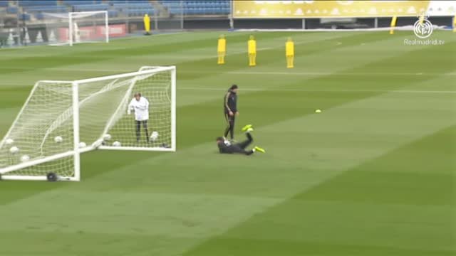 Vuelta a los entrenamientos en el Real Madrid tras el Clásico