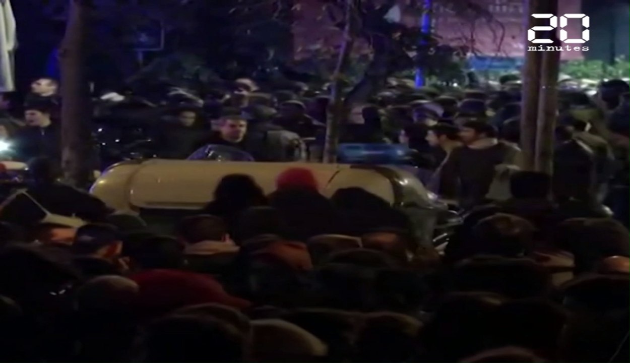 Barça - Real Madrid : Une cinquantaine de blessés lors de violents affrontements en marge du Clasico