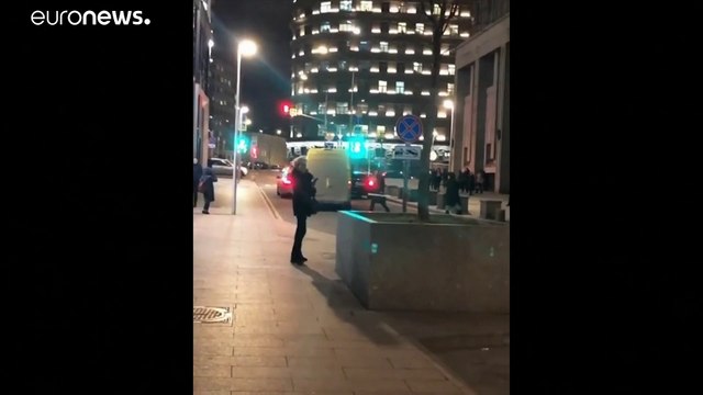 Lövöldözés Moszkvában, az orosz Szövetségi Biztonsági Szolgálat székházánál