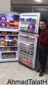 Son frigo est fin prêt pour Noel... CHOCOLATS