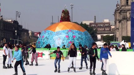 Resbalones y diversión en pista de patinaje ecológica en México