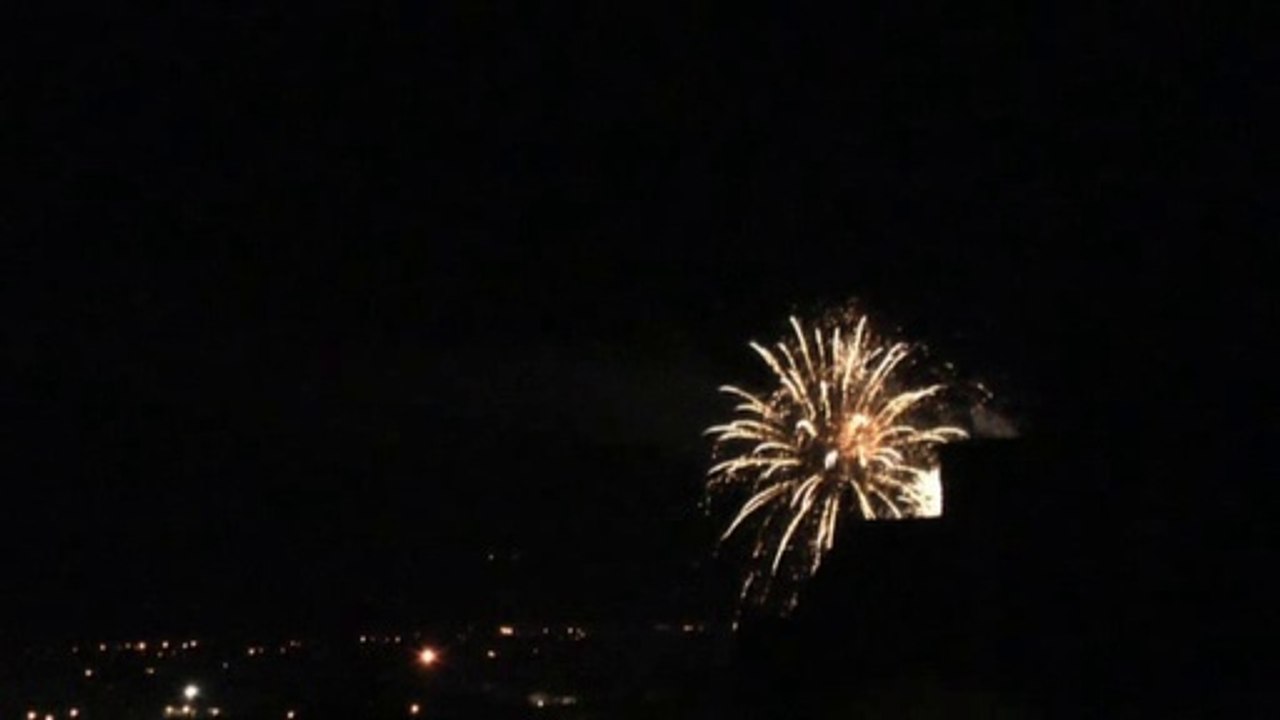 LES W-D.D. MICHOU NEWS -  14 DÉCEMBRE 2019 - PAU - LE FEU D'ARTIFICE DE LA FËTE DES LUMIÈRES