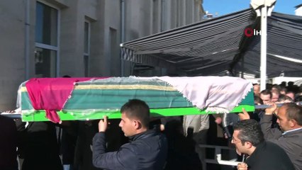 Feci kazada hayatını kaybeden liseli Işıl gözyaşlarıyla toprağa verildi