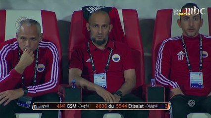 تعادل الشارقة المتصدر مع عجمان في دوري الخليج العربي الإماراتي