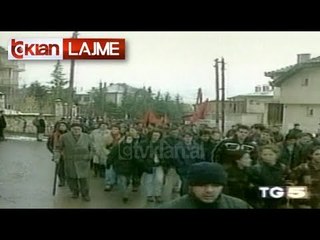Kosovë protesta për dhunën në Mitrovicë - (21 Shkurt 2000)