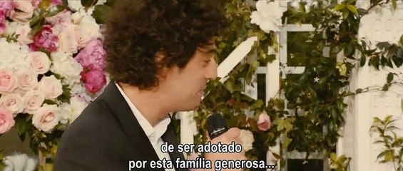 Aconteceu em Saint-Tropez (Des Gens Qui S'embrassent) - Trailer Oficial [HD]